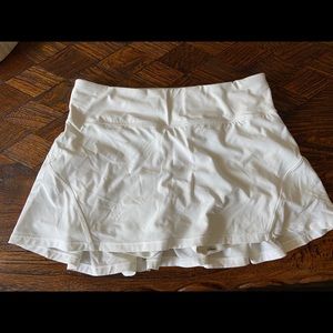 Lululemon white skirt